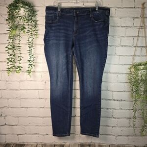 Old Navy Dark Blue Mid Rise Rockstar Super Skinny Women's Jeans Size 18